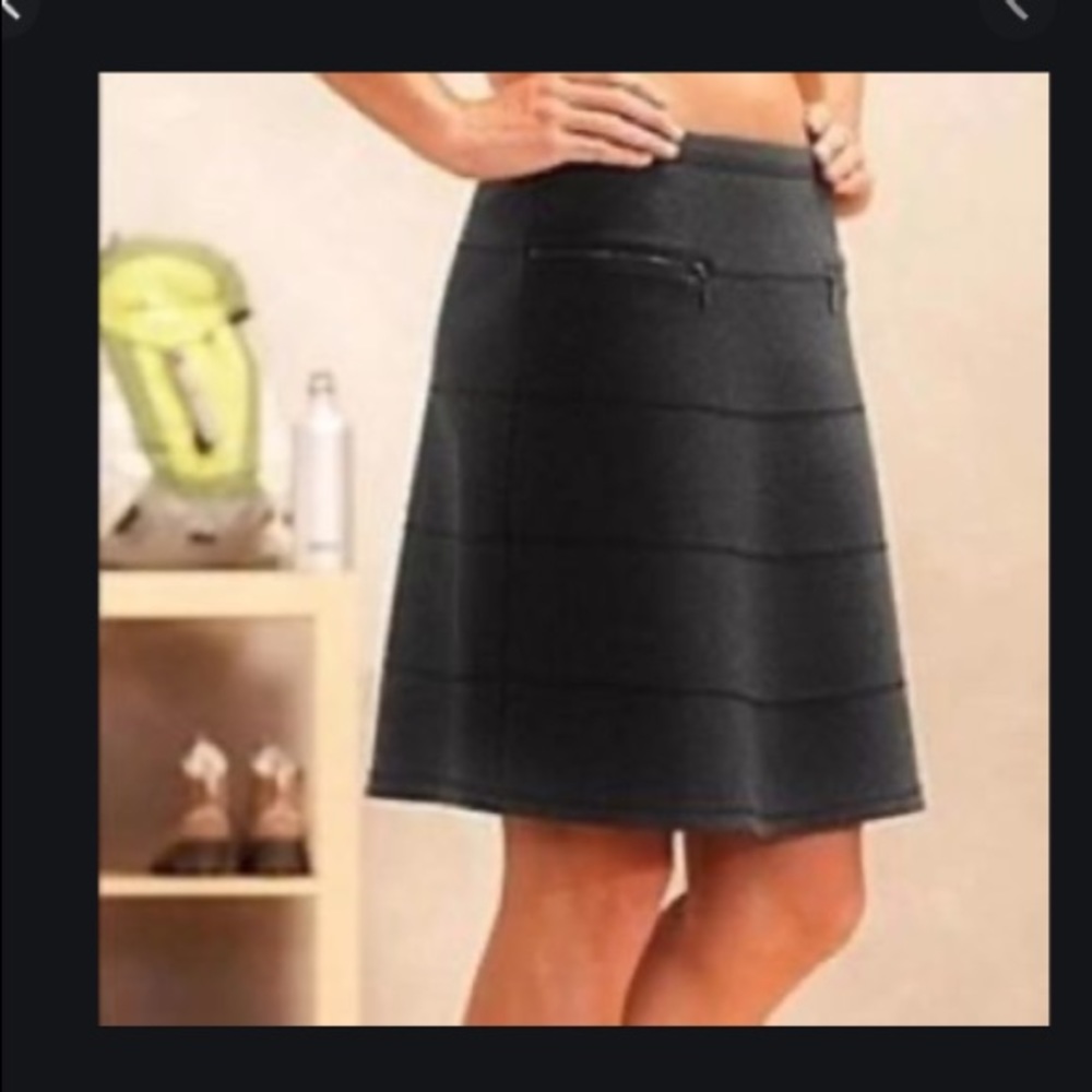 ATHLETA Strata Black A-Line Skirt
